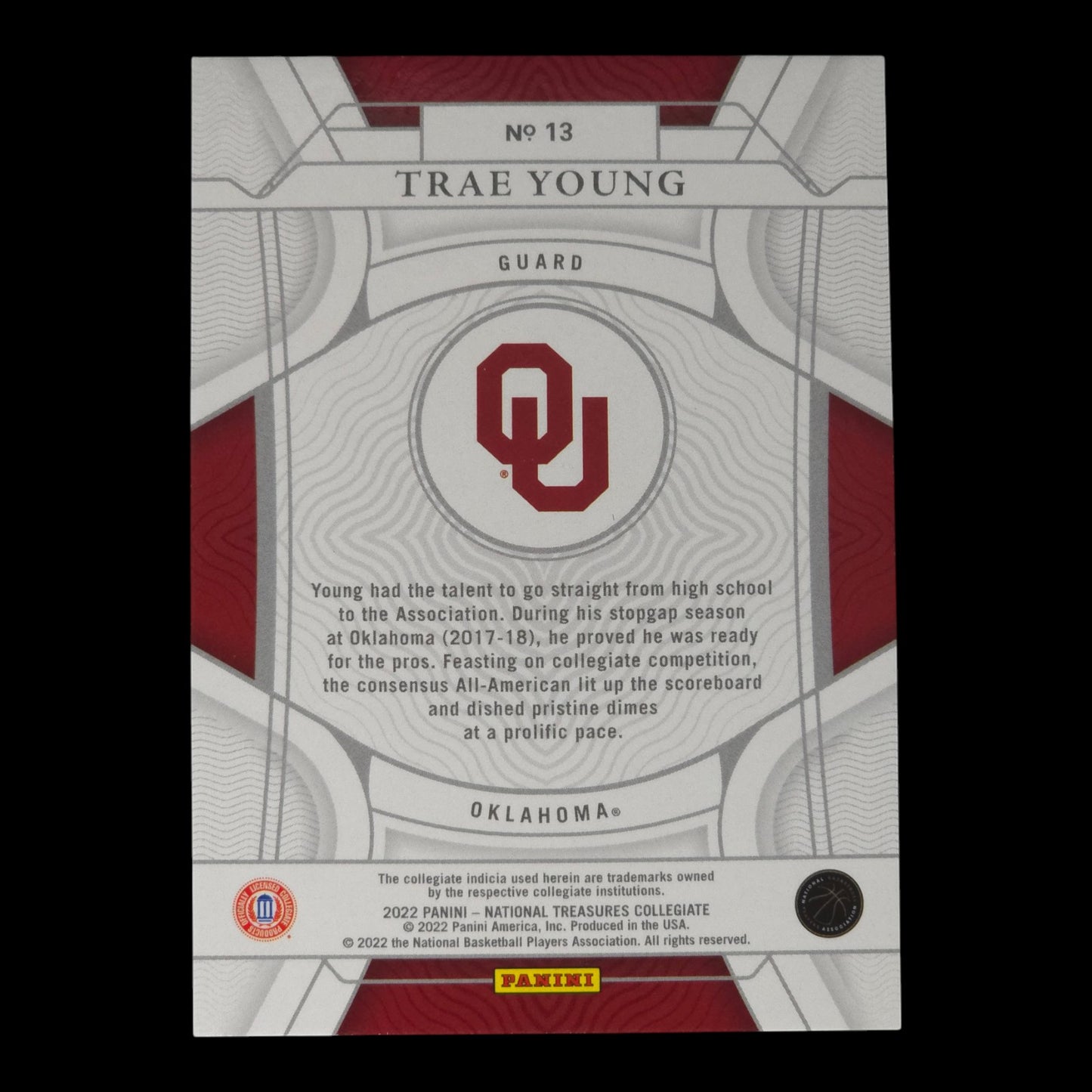 2022-23 TRAE YOUNG Gold 10/10 Bookend National Treasures Collegiate #13