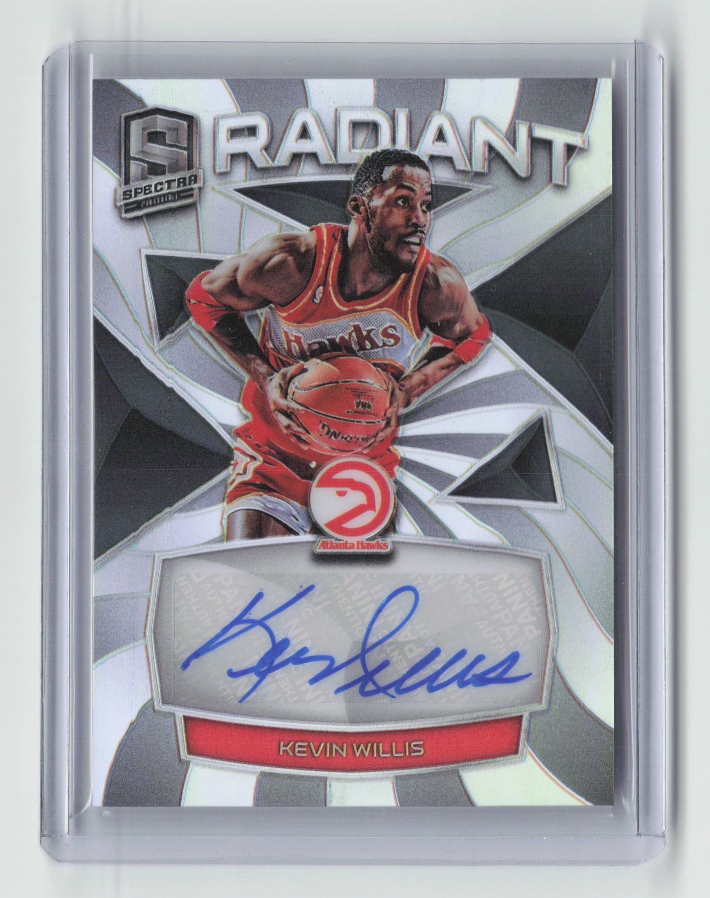 2018-19 KEVIN WILLIS Radiant Autograph 32/75 Spectra Hawks #RS-KWL