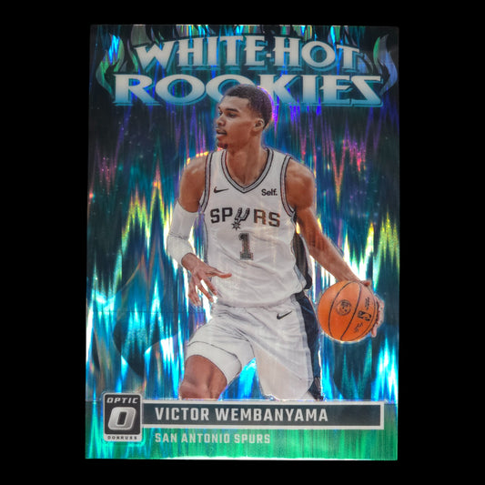 2023-24 VICTOR WEMBANYAMA White Hot Rookies Green Flash Optic #2